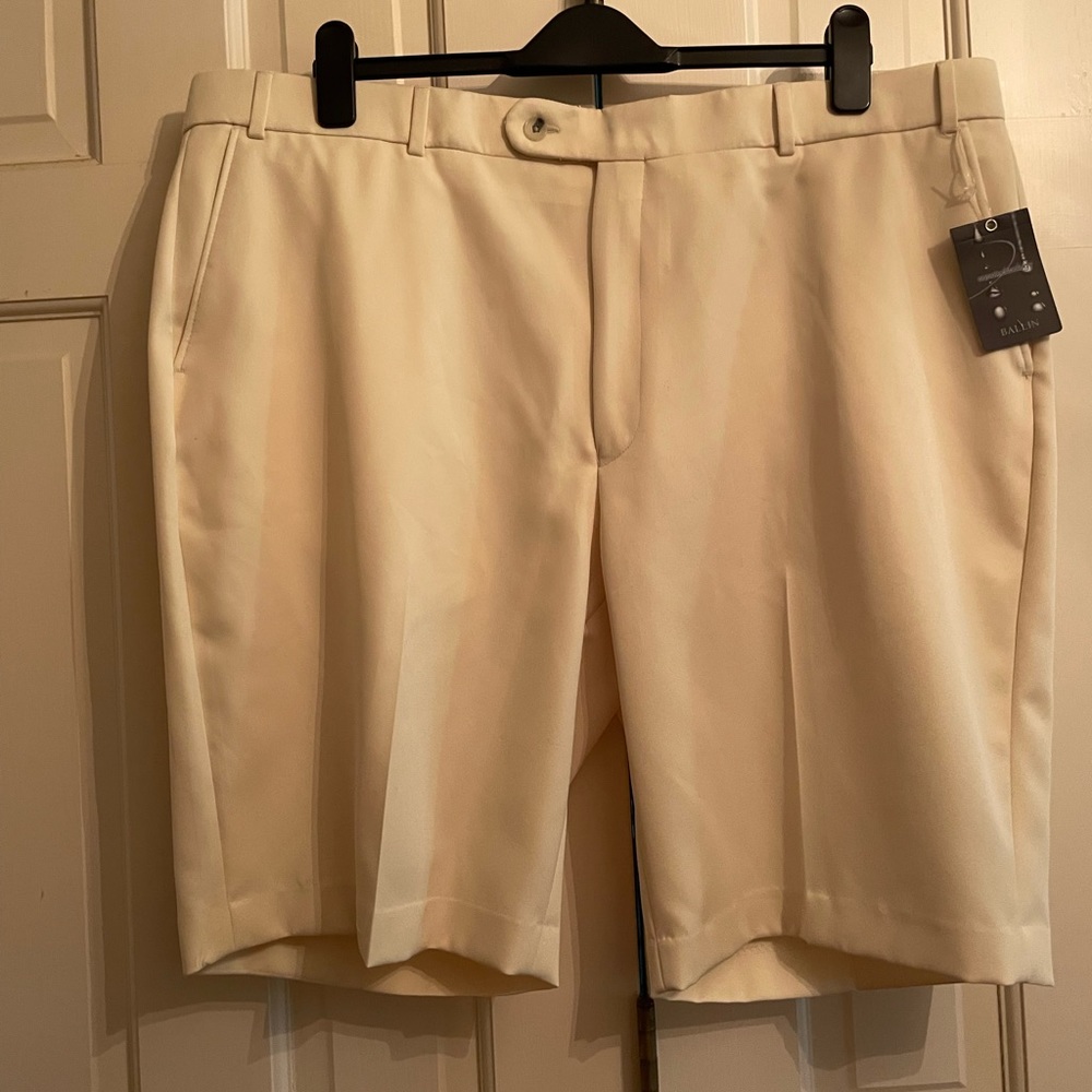 BALLIN Men’s classic shorts w/tag yellow Size 42